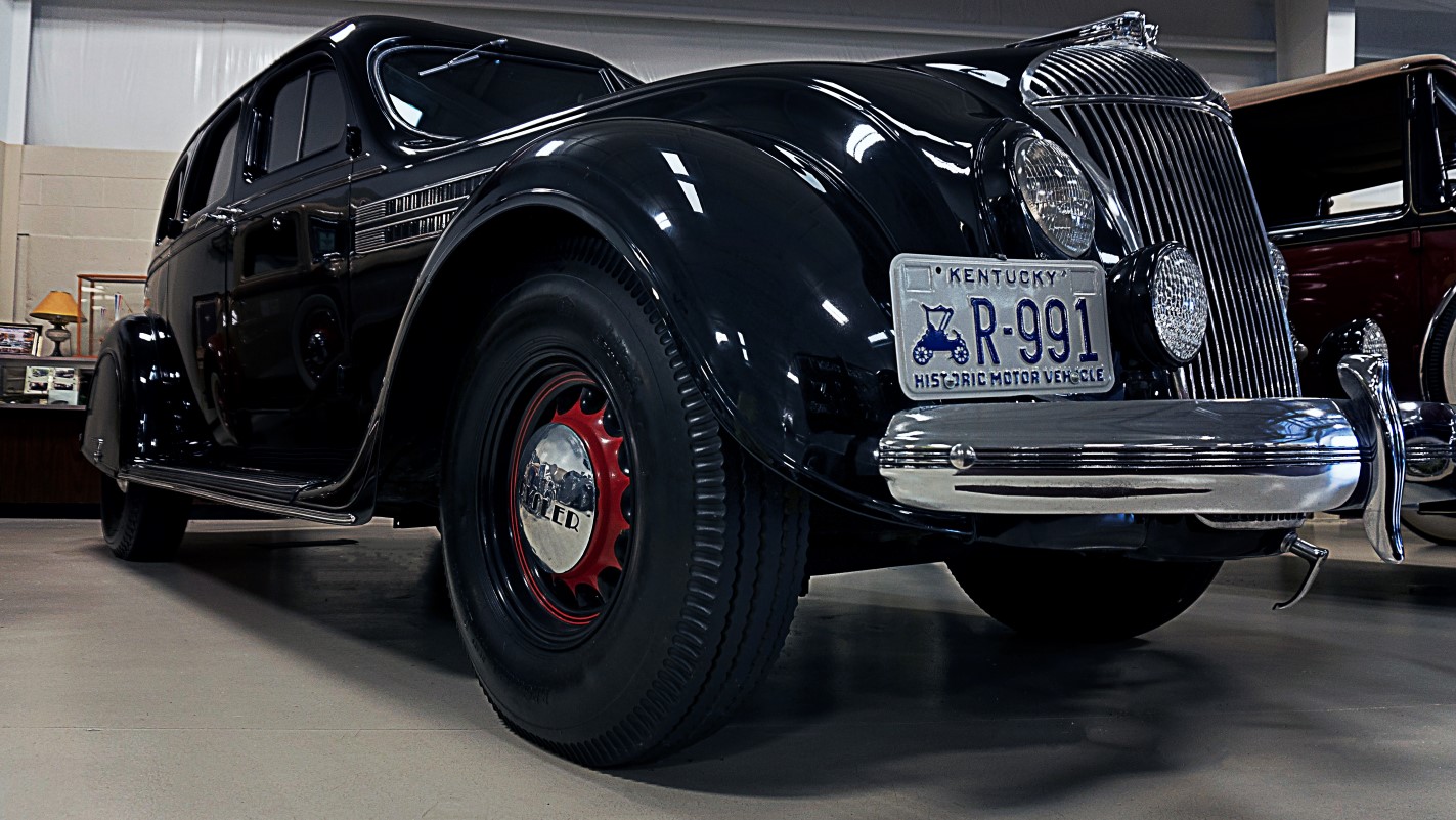1936-Chrysler-Airflow -Custom-Imperial-Series-C-11