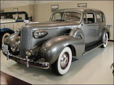 1937 Cadillac Fleetwood