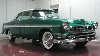 1955 Chrysler New Yorker Deluxe Hardtop